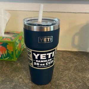 Yeti Rambler 26 oz with straw lid NEW